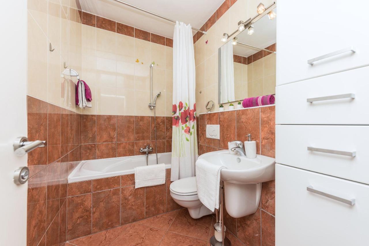 Apartman Centar Glavas Makarska Exterior photo